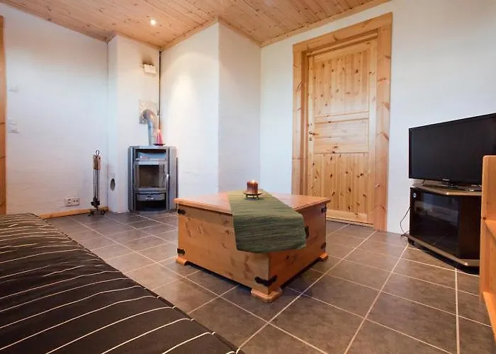 بيت للعطل Kotamaeki A *